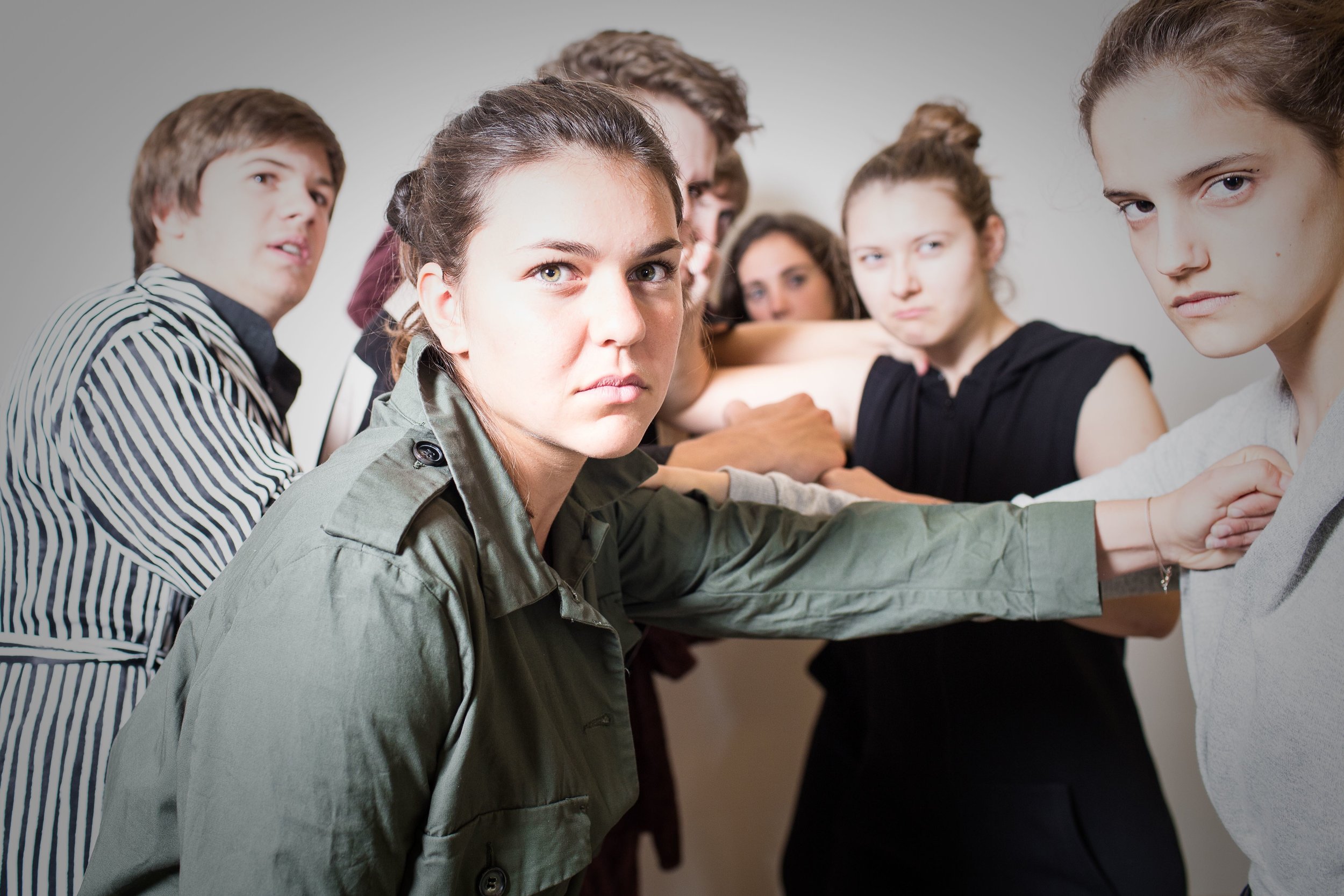 Romulus zerschlägt an der HoPro Eier 